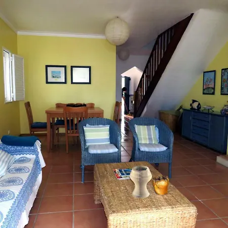 Verde Praia بيت للعطل